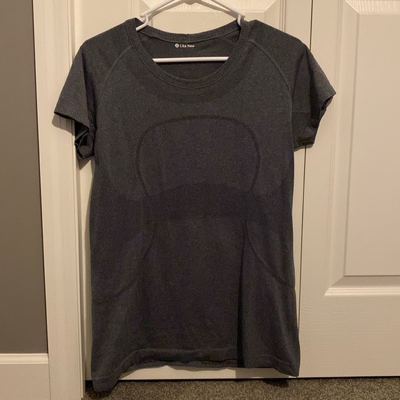 Lululemon Swiftly tech tee gray size 12 - Picture 1 of 5